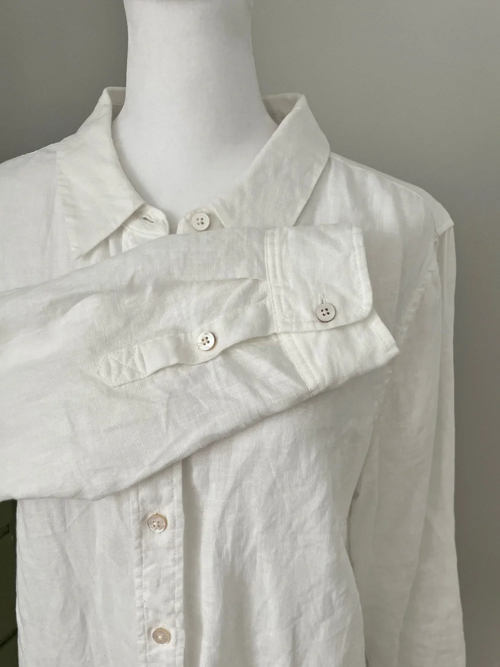 Soft Surroundings White Cotton Linen Button-Front Big Shirt (M) - Picture 6 of 11